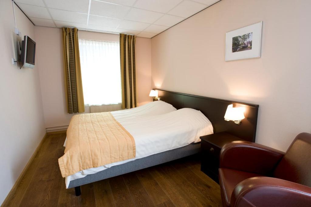 Hotel Jo Van Den Bosch Ден Бош Стая снимка